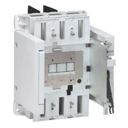 Podstawa wtykowa z przyłączami tylnymi 3P DPX3 1600 422588