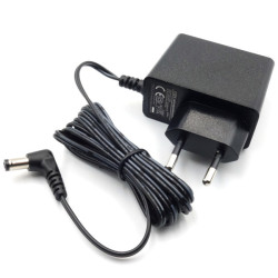 Zasilacz ZI 9V/1A (-)kąt.2.1/5.5 (do CASIO), odwrócona polaryzacja