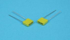 3,3nF/100V r=5mm MKT KONDENSATOR
