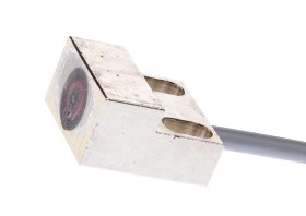 Czujnik indukcyjny 20x22x12mm zabudowany złącze kablowe -20 - 90C IB990853