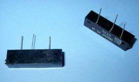 CT-32 330k POTENCJOMETR CERMETOWY