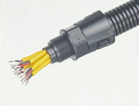 Łącznik do kanałów kablowych Adaptaflex gwint M32 34mm Kolanko 90° Nylon 66 IP66 Czarny