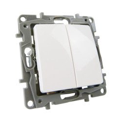 Łącznik schodowy podwójny 10A Niloe Legrand 764502