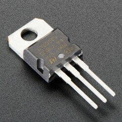 5V 1.5A Linear Voltage Regulator - 7805 TO-220