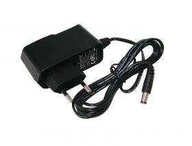 Zasilacz impulsowy 5V/2A (2.1/5.5)