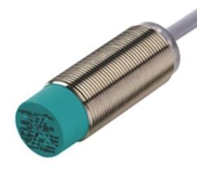 Czujnik zbliżeniowy M18 Indukcyjny 12 mm Pepperl + Fuchs Niewpuszczany 5 → 36 V dc długość 50mm Gwintowany