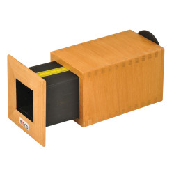 Eisco PH0592 - Pin Hole Camera For Behaviour Of Light Demonstration