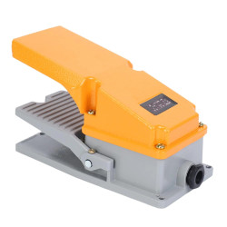 Włącznik Pedał Wyłącznik LT4 - Przemysłowy Przycisk Nożny z Osłoną