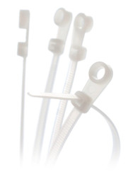 Opaska kablowa z oczkiem mocującym TZO 150x3,6 (100szt)