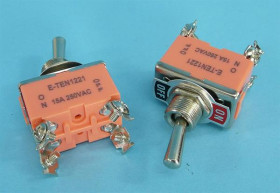 E-TEN1221 15A/250V X-PIN/X-POZ