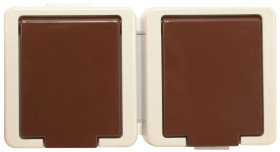 Jantar Gniazdo wtyczkowe podwójne 2P+Z bryzgoodporne z pokrywą IP44 kombinacja kolorów brąz i beż GNt-6J BE/BR