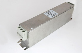 Filtr EMC 30 A 358 3-fazowy 480V ac 60 Hz United Automation Blok zaciskowy Montaż w obudowie