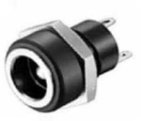 GDC0.7/2.35C8 Gniazdo DC0.7/2.35 przykręcane na chassis - otwór M8