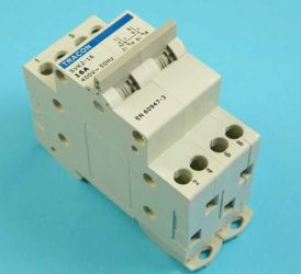 SVK-2-16A PRZEŁ.SIEĆ-AGREGAT 2P SZ