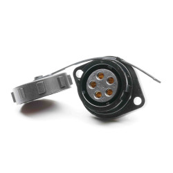 Złącze wielostykowe przemysłowe 5-pinowe Montaż na kołnierzu Gniazdo RS PRO