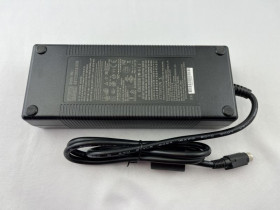 ZASILACZ IMPULSOWY 15V 13,4A 201W GST220A15 KABEL - MINI DIN 4 (DESKTOP) (ZASIMP15V134A-z kablem)