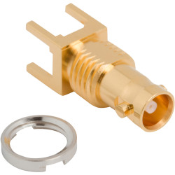Złącze RF, montaż typu Przegroda czołowa Żeński typ złącza Złącze HD-BNC Lutowane
