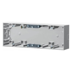 K.1 Puszka natynkowa 3-krotna pozioma śnieżnobiała 10537009