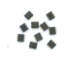 L6562D SMD 8PIN UKŁAD SCALONY