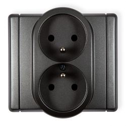 Gniazdo podwójne z uziemieniem 2x2P+Z