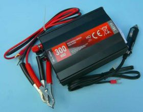 PM-300 12V DC/300W 220V AC INWERTER