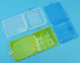 POJEMNIK NA 4x18650 82x73x23mm