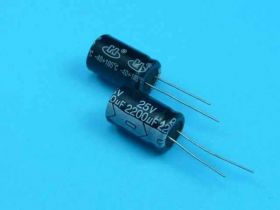 2200uF/25V 100SZT 13x21 105° LEA ELKO