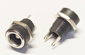 Gniazdo zasilające DC 2,5/5,5 do obudowy typ 2