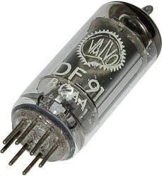 Lampa elektronowa DF DF 91 = 1 T 4 BTB Vertrieb DF 91 = 1 T 4 Ilość styków 7 Trzonek miniaturowy Opis: Pentoda