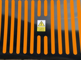 Osłona sygnalizacyjna zabezpieczająca z opaskami pomarańczowo-czarna PK10. PK04952