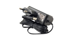 Er18w09v Zasilacz Wtyczkowy Adapter 18W 9V 2A 2,1X5,5Mm