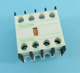 PRZEDNI STYK POM.TR1D/F,TR1E 1xNC/3xNO