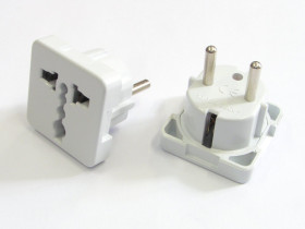 Adapter zasilania 230V wtyk PL na gniazdo UK/USA biały