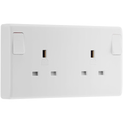 BG 822CON White Nexus Moulded Converter Socket Single Socket To Double Socket