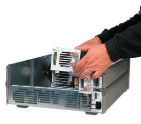 Ładunek elektryczny Keysight Technologies N3000A stała moc 0 → 500 W stały prąd 0 → 60 A Programmable