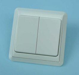 ŁĄCZNIK P/T PODW.ŚWIECZ.Z PODŚW.FORUM BI