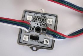 Moduły z 4 diodami LED RGB oraz WS2801 (kwadrat)