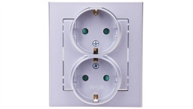 Sonata Gniazdo Podwójne Z/U Schuko Z Przesłonami Srebro Mat Gp-2Rsp/38