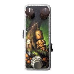 Tiny Fuzz Guitar Pedal: &quot;Charging&quot;