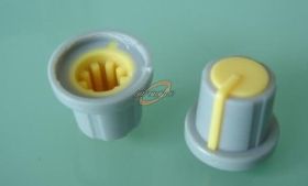 GAŁKA POTENCJOMETRU fi 17.5 BL