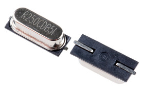 Kryształowy 12 x 4.8 x 4.6mm Montaż powierzchniowy RALTRON ±50PPM HC-49-US SMD