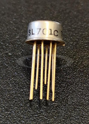 układ SL701C TO-99 PLESSEY