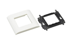 Ramka Montażowa + Support 2M 45X45 Biała Na Moduły Mediabox