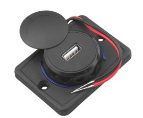 Ładowarka samochodowa USB 2,4A do montażu