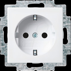 2300 EUC-914 Earthed contact socket outlet, balance® SI Safety+, alpine white