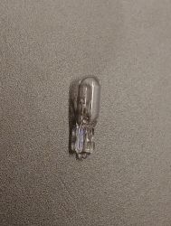 Żarówka zwykła 24V 30mA R5/T5/W2W biała