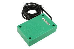 Czujnik; indukcyjny; LMF43-2040A; dwuprzewodowy; SCR; NO; 40mm; 90÷250V; AC; 200mA; prostopadłościenny; 30x80x120mm; 30mm; z prz