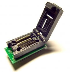 Adapter uniwersalny SOIC28 / SOP28 / SO28 (R=1,27mm / W=300mils) --> PDIP28 / DIL28 (R=2,54mm / W=470mils) Clam Shell ZIF