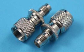 PRZEJ.WT.UHF MINI->GN.SMA