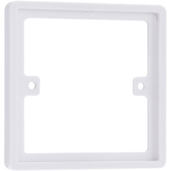 BG 817 White Nexus Moulded 1 Gang, 10mm Square Spacer